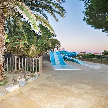 Pet Friendly In Ferienhaus Le Barcarès